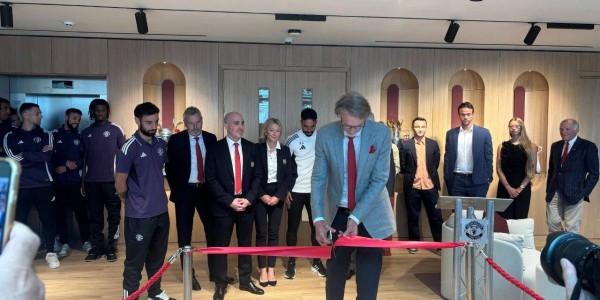 曝曼联压哨求购德甲中场被拒！明年必补强，冬窗或尝试签新卡里克