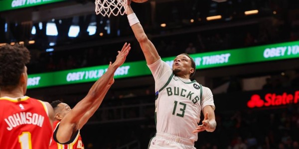 麦科勒姆30分约翰逊23+10+12 老鹰轻取雄鹿迎九连胜