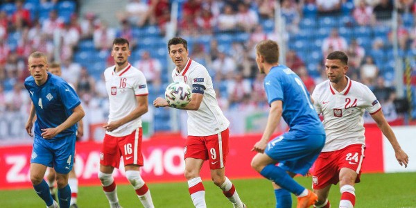 多特蒙德势如破竹，奥格斯堡需谨慎迎战