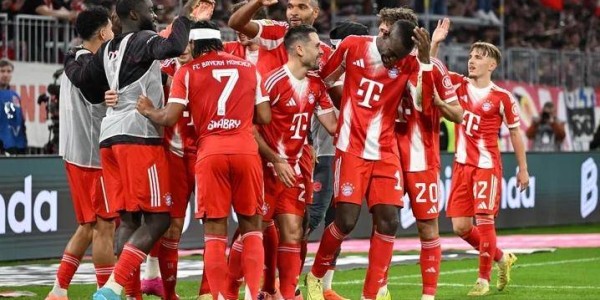 历史首遇！亚特兰大对阵拜仁：意甲真蓝黑硬刚德甲霸主，谁能拿下首回合先手？CCTV5不直播