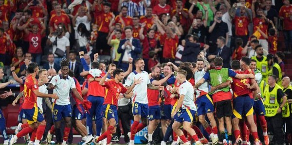 西甲保级与冲区对决！奥维耶多主场迎战西班牙人，谁能掌握赛季走向主动权