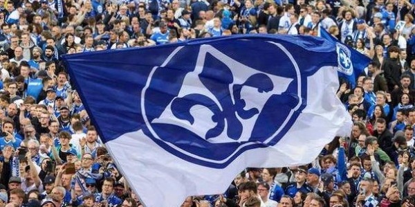 欧冠巅峰对决！纽卡斯尔主场迎战巴萨，英超新贵能否掀翻西甲豪门？