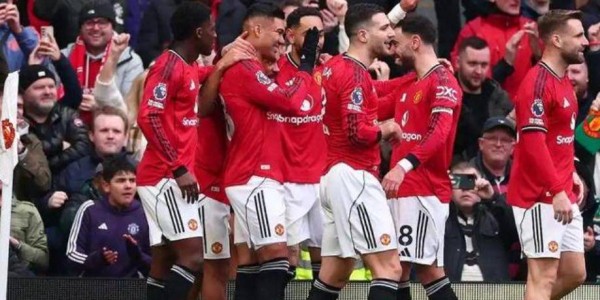 决战维拉！卡里克摊牌曼联已无退路，最新备战状态出炉，连败直接跌出欧冠区