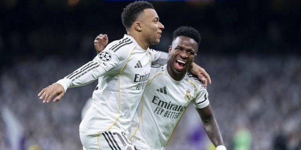 反转！皇马神锋维尼修斯离队在即，曼联强势介入接盘，姆巴佩成皇马唯一核心