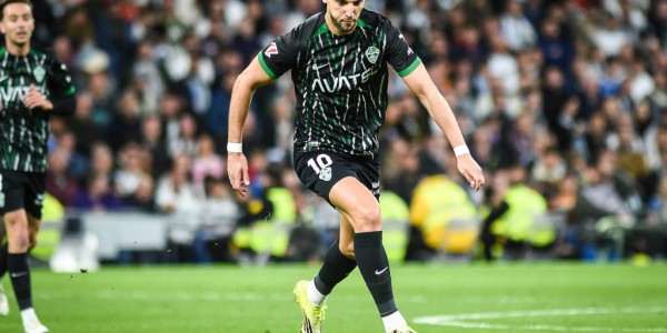 西甲保级生死战：埃尔切主场迎战皇家马略卡，谁能率先走出泥潭？