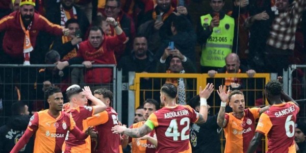 从雪夜0-1到今夜2-5！尤文13年轮回惨案，斯帕莱蒂承认：我们倒退了三步