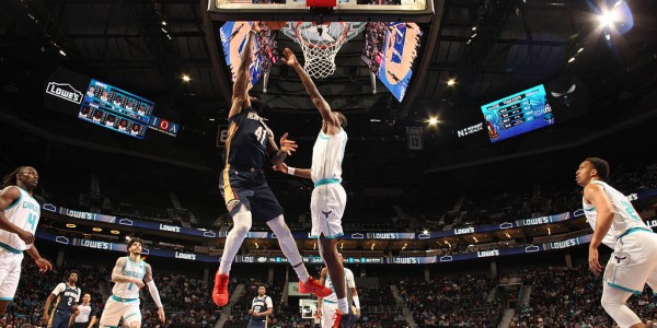 鲍尔24分墨菲三世27分 黄蜂击败鹈鹕7连胜