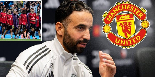 曼联103亿欧元转会失误！两大弃将荣获大奖，管理层成为笑柄