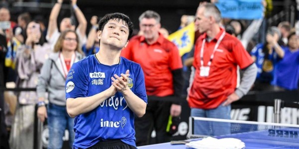 左手德甲千万年薪，右手美国联赛分红！樊振东这一年赚了多少钱？