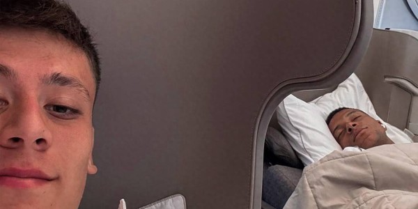 皇马5球大胜的幕后故事，居莱尔晒姆巴佩床照，姆巴佩：哈萨克斯坦之行很不轻松