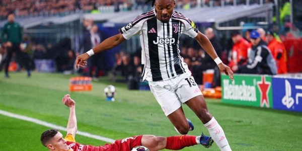 随着尤文图斯5-7遗憾淘汰，意甲仅1支球队闯关到欧冠16强