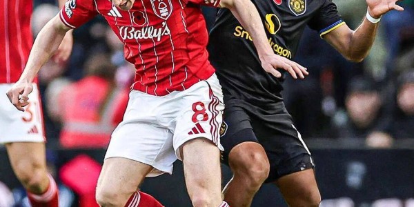 曝曼联验货成功欲7000万签新中场！阿莫林冬窗就想买，一人最现实