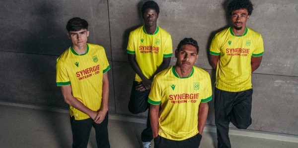 法甲中游卡位战：尼斯主场迎战南特，同分劲旅谁能率先突围？