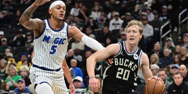 班凯罗33分波蒂斯18+10 魔术击败雄鹿4连胜