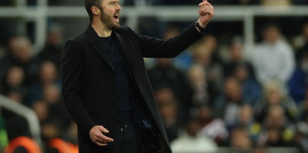 10场23分转正呼声高涨，然而卡里克在曼联的挑战，还远没有停止