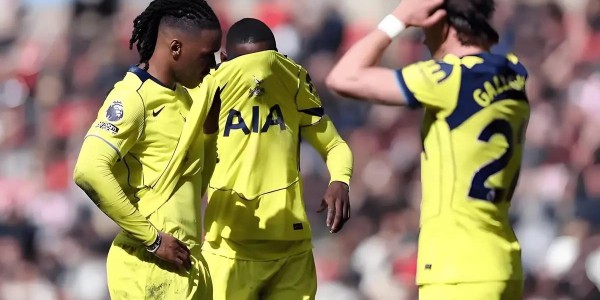 八亿欧豪门将坠英冠？14轮不胜距保级仅2分，热刺航母真要沉了？