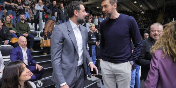 意甲：尤文图斯2-0击败热那亚，距欧冠区仅差1分