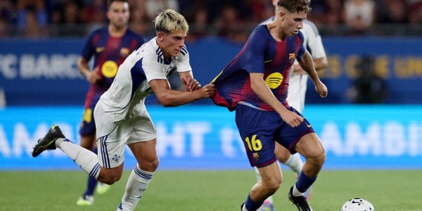 巴萨新赛季夺冠标识揭秘：西甲冠军徽章的背后故事与影响