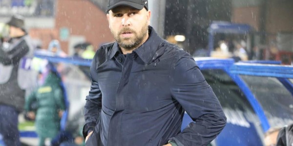 那不勒斯主场零封科莫：2025年意甲主场首次遭遇进球荒的背后故事与战术分析