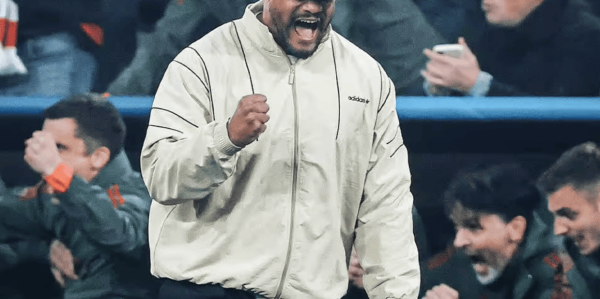 梦想欧冠冠军！从“菜鸟”到拜仁两连冠，孔帕尼正让反对变成仰望