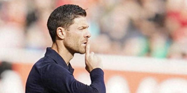 阿隆索铁腕初现成效！9胜2平表现抢眼，姆巴佩稳坐主力地位