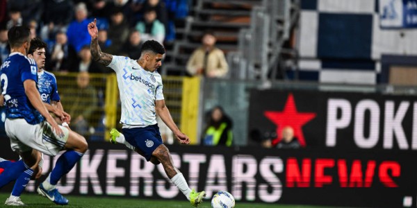 蓝黑军团荣耀在望：国际米兰何时能加冕意甲冠军？