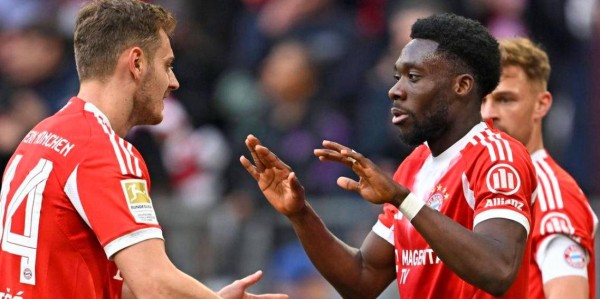 提前锁定德甲冠军！孔帕尼领军拜仁4-2逆转斯图加特，三冠王目标在望