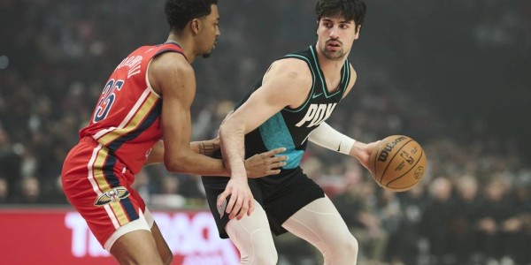 霍乐迪27+9阿夫迪亚26分 开拓者大胜鹈鹕