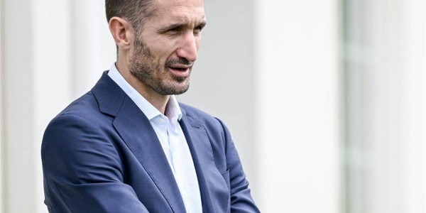 尤文图斯2-3遭国际米兰绝杀！赛后基耶利尼直言，对意甲裁判体系深感失望