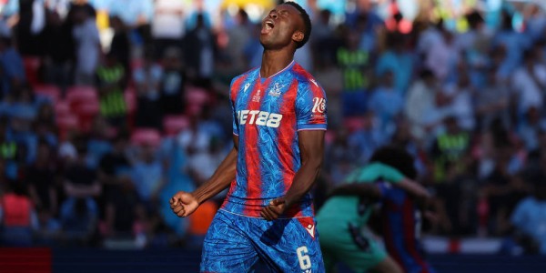 壕！利物浦不排除今夏补强2中卫 同时签莱奥尼和格伊