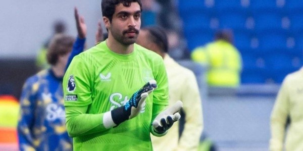 曼联确定免费签一新守门员，多名小妖压哨离队！新梅西半小时戴帽