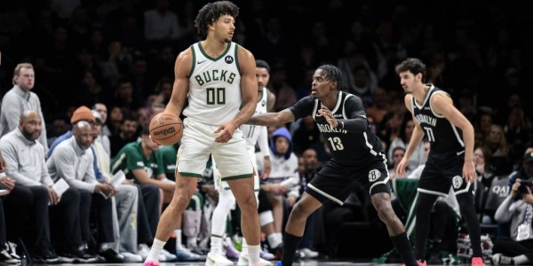 利德尔21分普林斯16+11 篮网险胜雄鹿