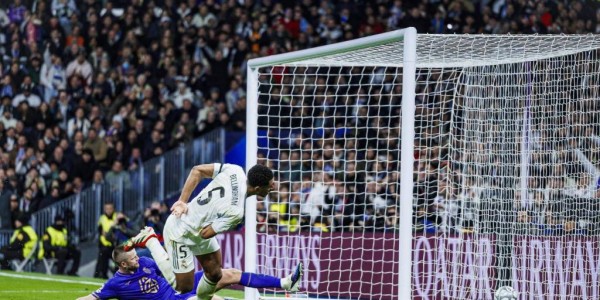 皇马领跑西甲！萨达尔之战成卫冕关键战 维尼修斯状态火热剑指三分