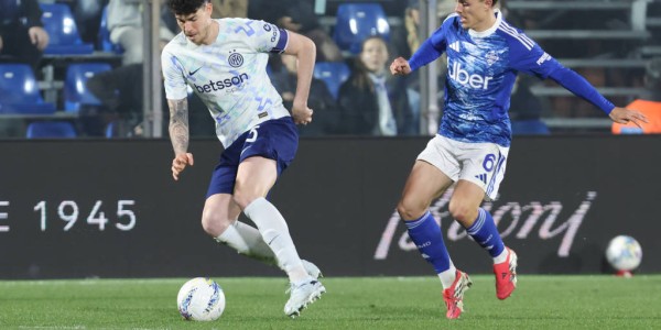 意甲惊天谜案：法布雷加斯竟“嫌弃”意大利人？科莫本土球员出场时间垫底，背后有何玄机！