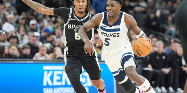 生涯新高竟成空砍！爱德华兹55分仍难奈马刺 末节26分