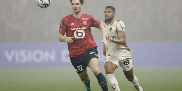 天助巴黎圣日耳曼：法甲第28轮，朗斯0-3惨败里尔，积分榜形势生变