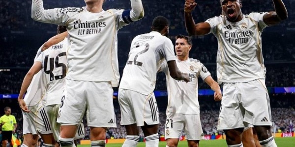 3-2！皇马上演大逆转，生擒马竞，巴尔韦德遭红牌罚下，引发争议