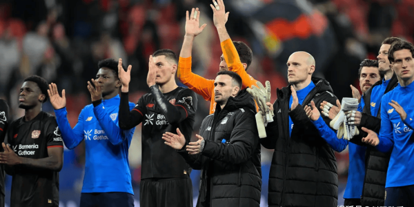 为何勒沃库森能在欧冠 １／８ 决赛击败阿森纳